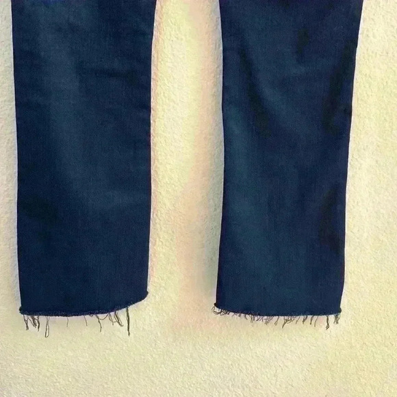 MOTHER “Insider Crop Step Fray” Not Guilty Wash Size 24 EUC! - Picture 11 of 12
